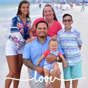 Meet your Posher, Leslie